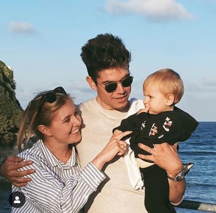 wout van aert deelt zijn korte vakantie-ervaring met vrouw en gezin na WK Benidorm Optreden om zijn hoofd leeg te maken